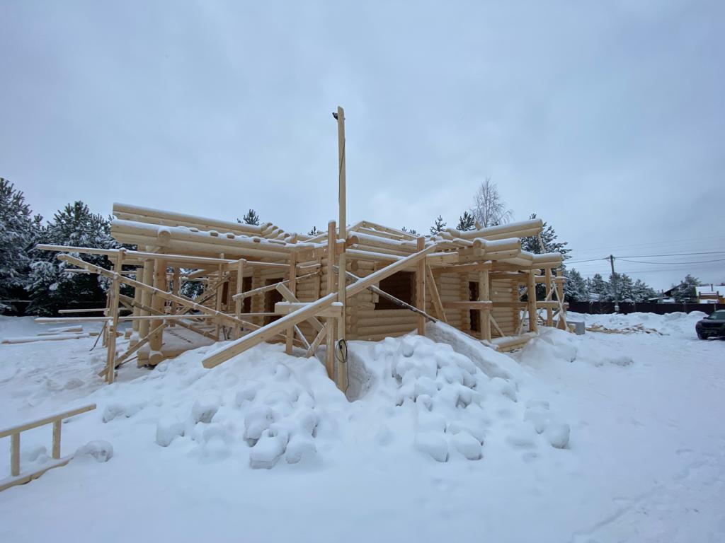 Фотография 2 - Строительство домов из оцилиндрованного бревна